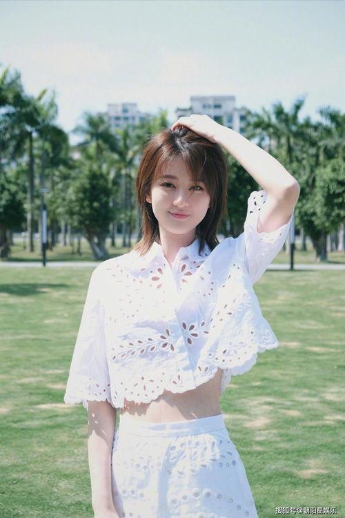 娱乐吃瓜酱衣服,揭秘明星们的时尚衣橱